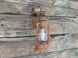 A A Hub and Horseshoe Rustic Wall Sconce